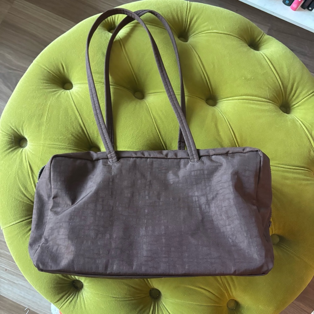 🤎BAGGU Medium Nylon Bowler Bag